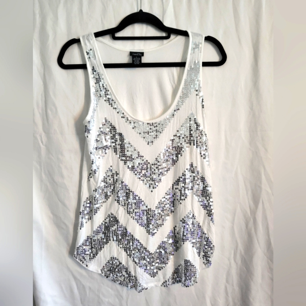 White tank with sliver accent